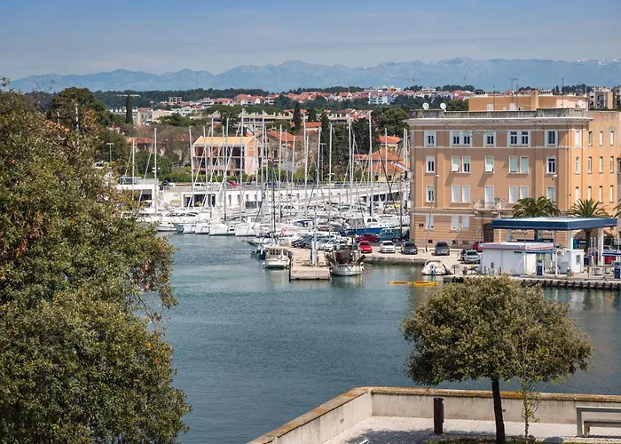 And * Zadar